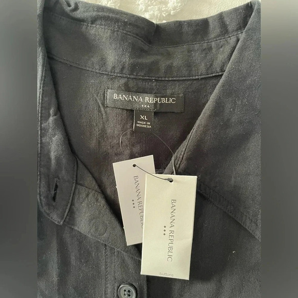 Banana Republic Double-Pocket Shirt - Picture 6 of 9